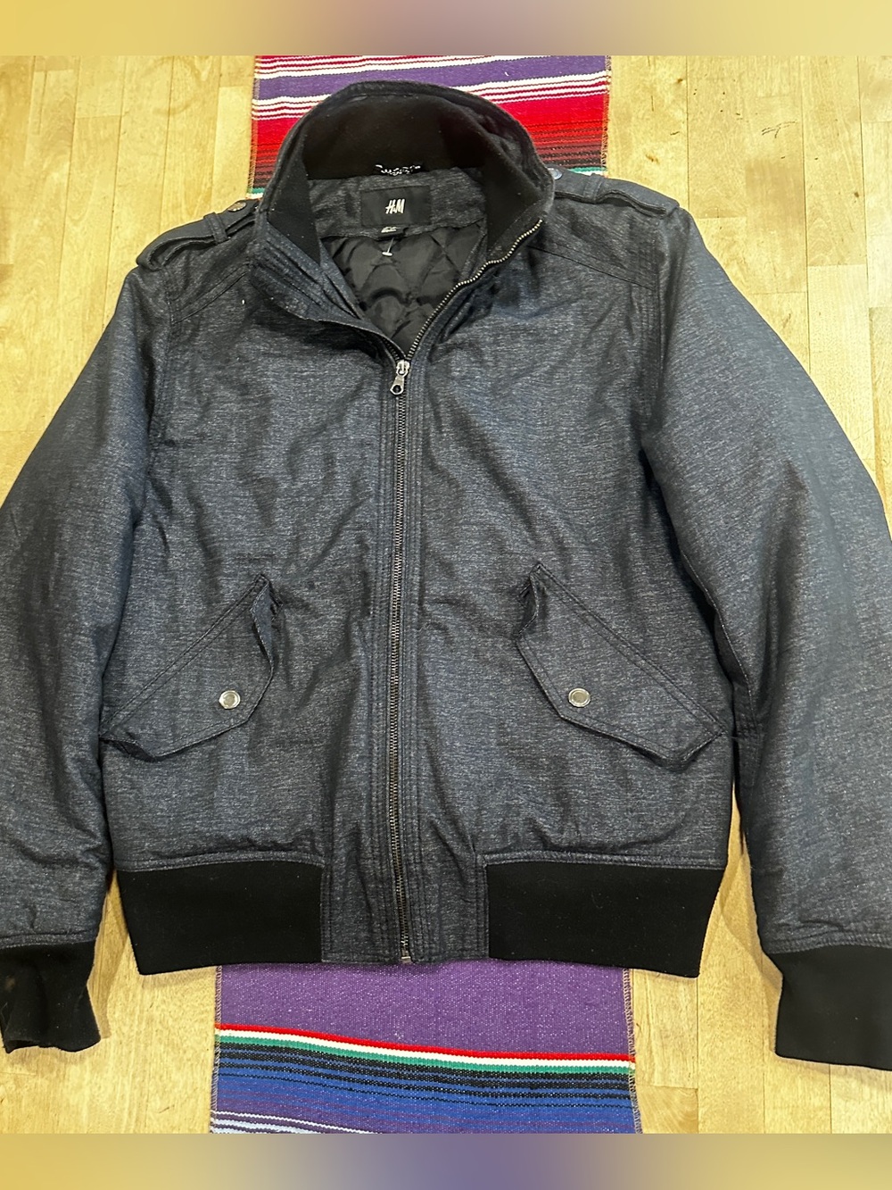 H&M Men's Dark Gray Quilted Bomber Jacket